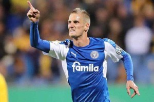  基尔高士丁边路突破犀利，德甲翼锋对决成为焦点