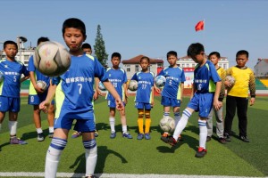  亚特兰大青春风暴，年轻阵容掀翻传统豪强