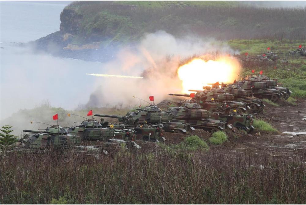  热那亚定位球显威力，高空轰炸击溃对手防线